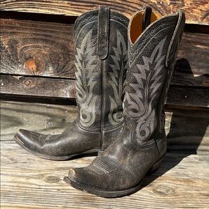 Old Gringo cowboy/cowgirl boots